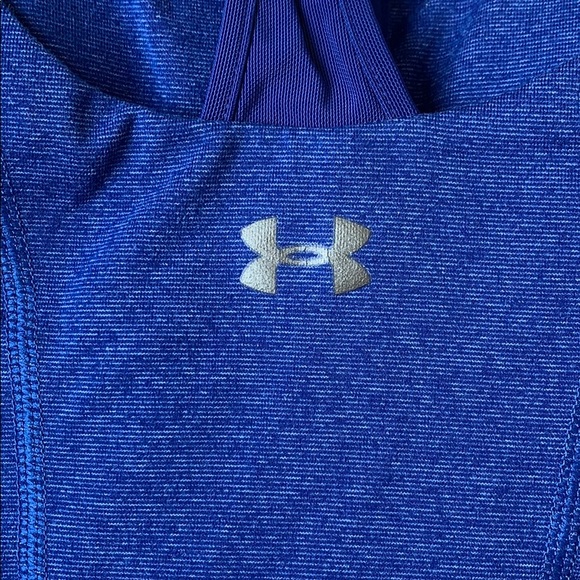 Under Armour work out top - Picture 3 of 3